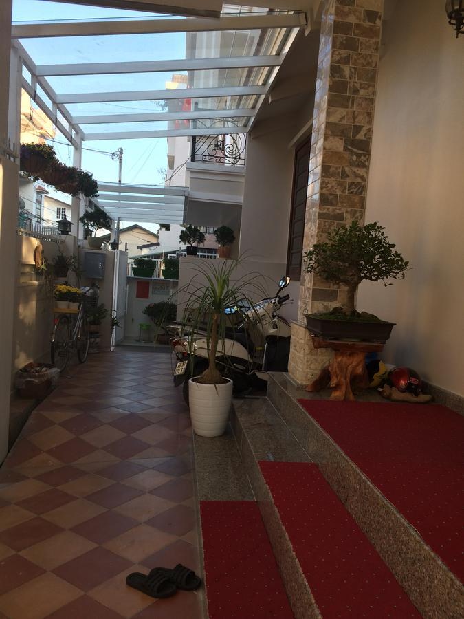 Hostel Phuong Nga Dalat Exteriör bild