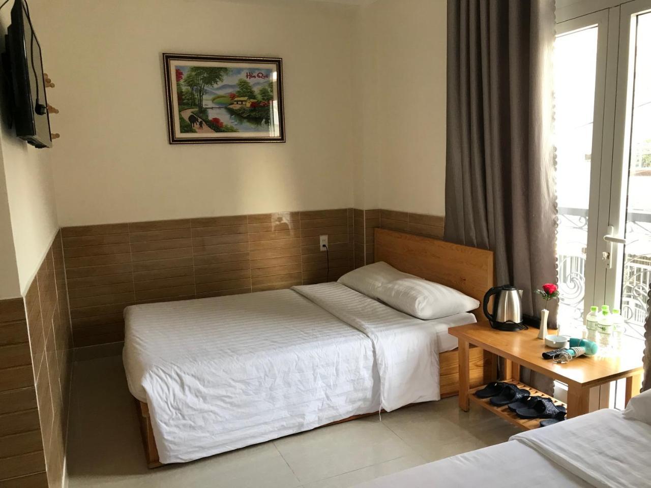 Hostel Phuong Nga Dalat Exteriör bild